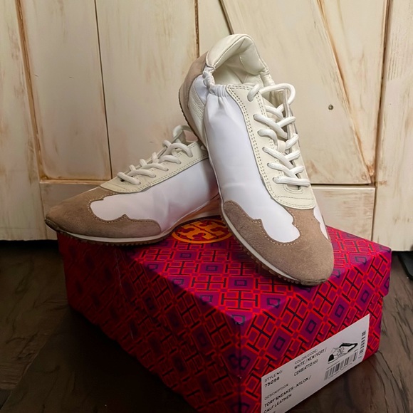 Tory Burch Sneakers - Picture 1 of 5